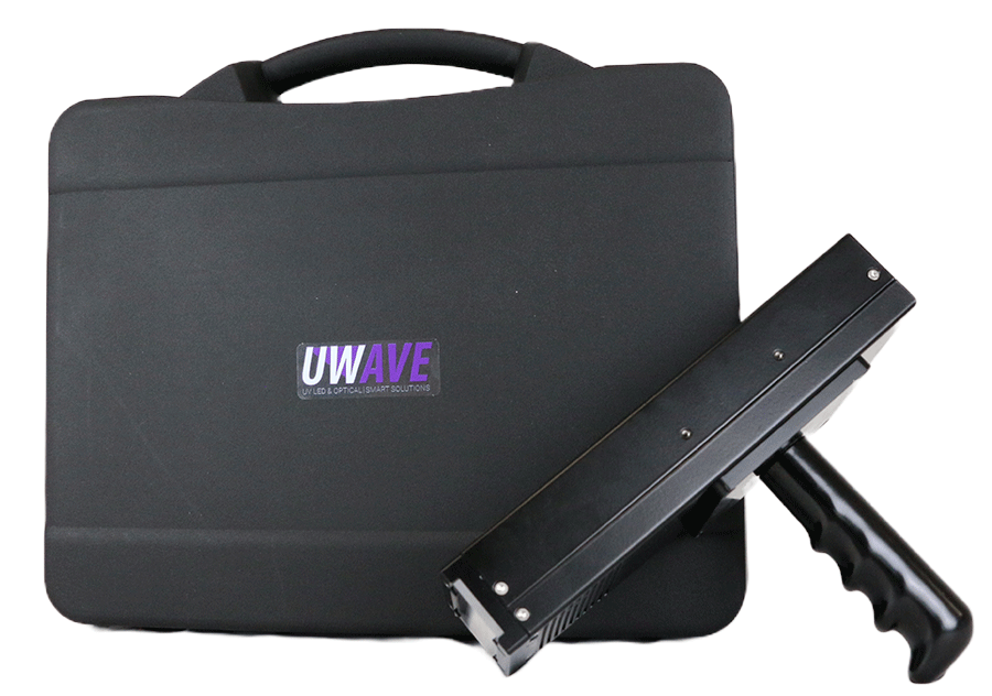 Kit de désinfection UPIN : Lampe linéaire LED UV puissante pour une désinfection ciblée et efficace. Inclut lunettes de protection UV et support de bureau.